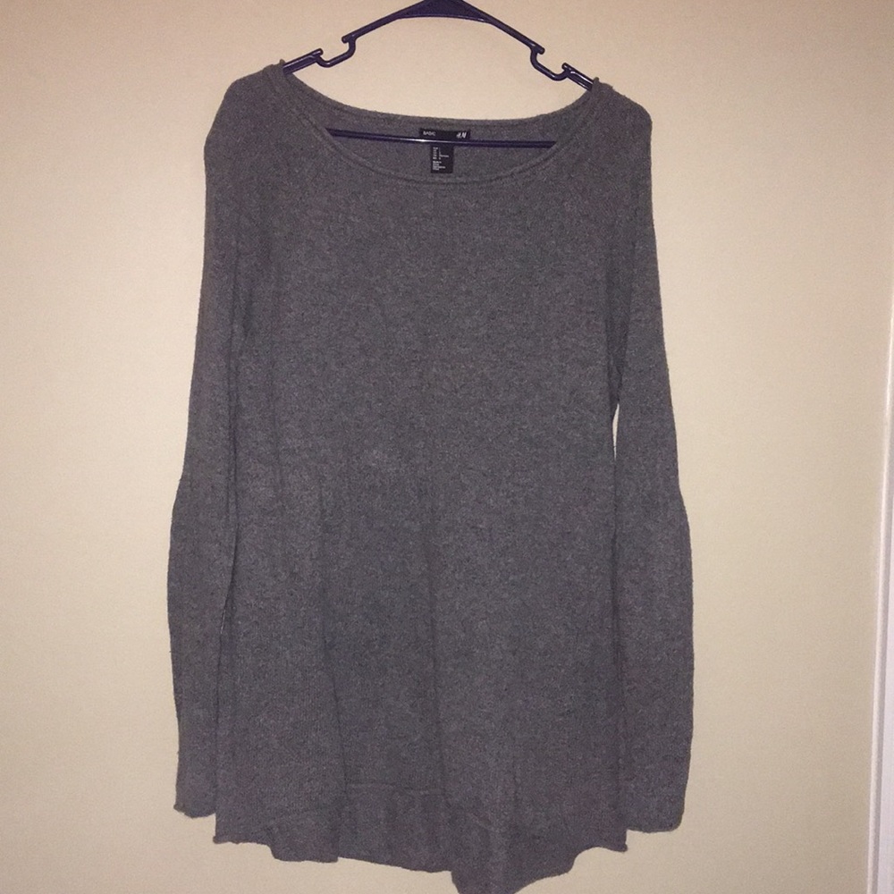 SOFT GRAY SWEATER H&M